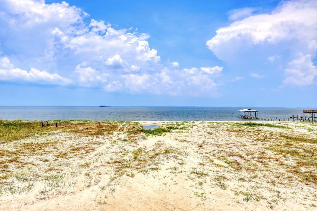 Salty Seahorse - Waterfront! Pet Friendly! Game Room, Pool Table, Beautiful Views - Room For The Whole Family Home Dauphin Island Kültér fotó